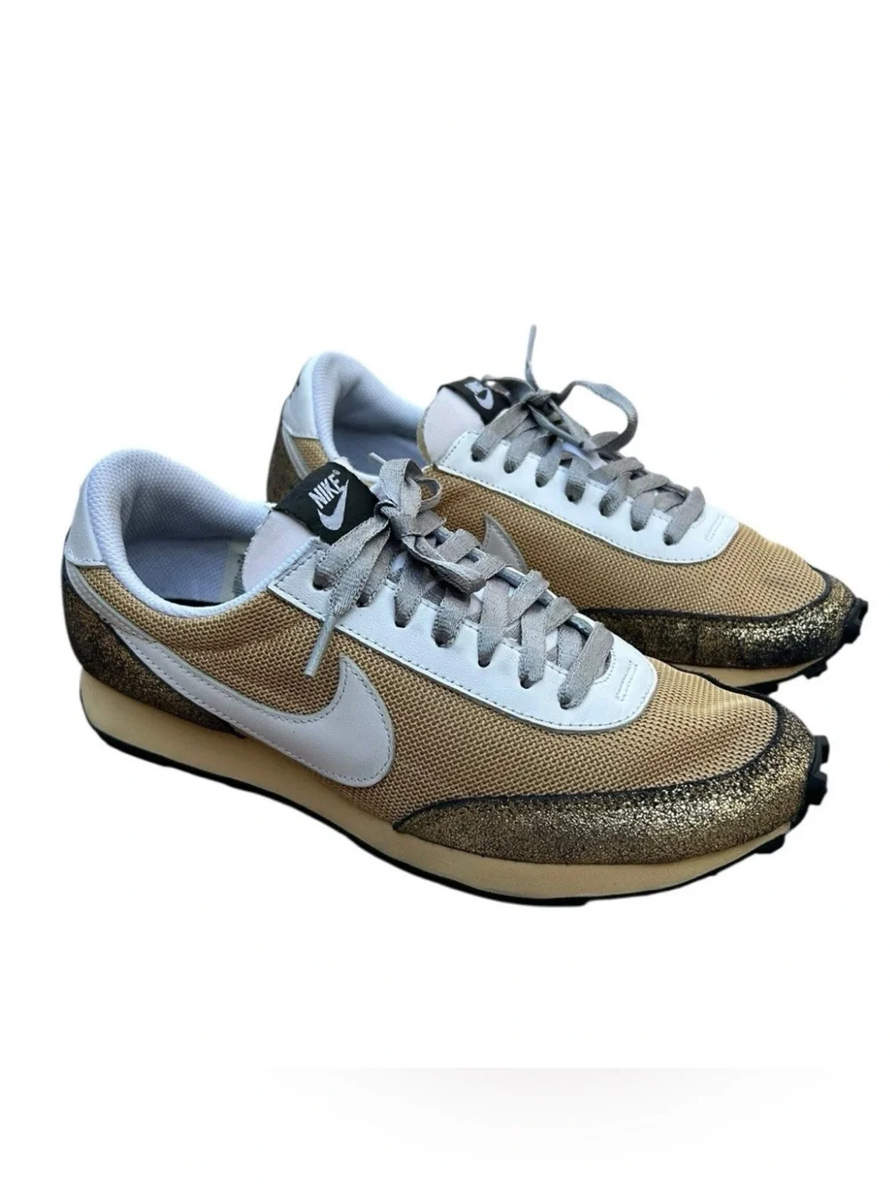 Nike Daybreak Golden Gals Running Sneakers, Women's Size 9